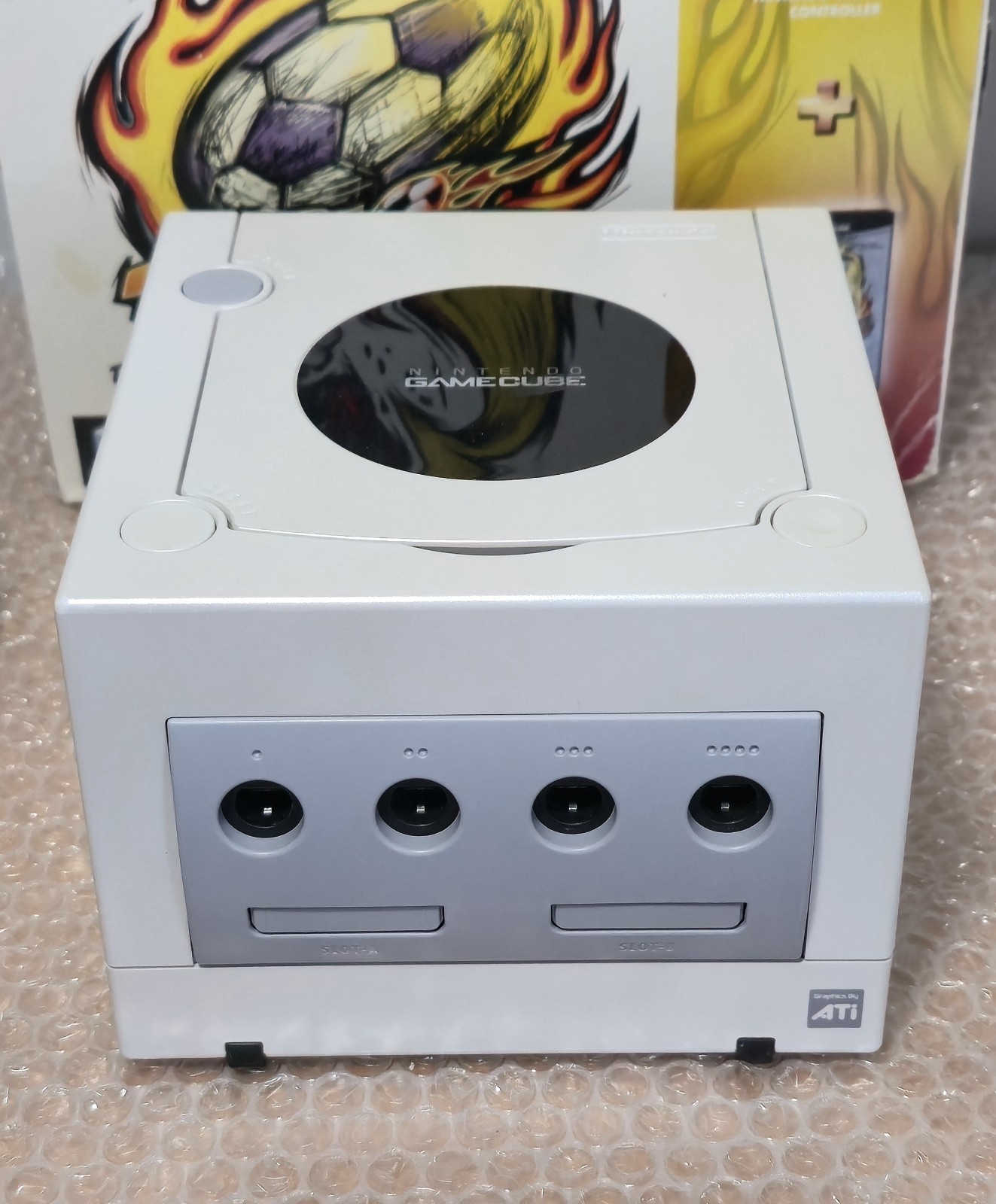 Pearl White Nintendo Gamecube Console – Mario Smash Football Pak – Europe Import