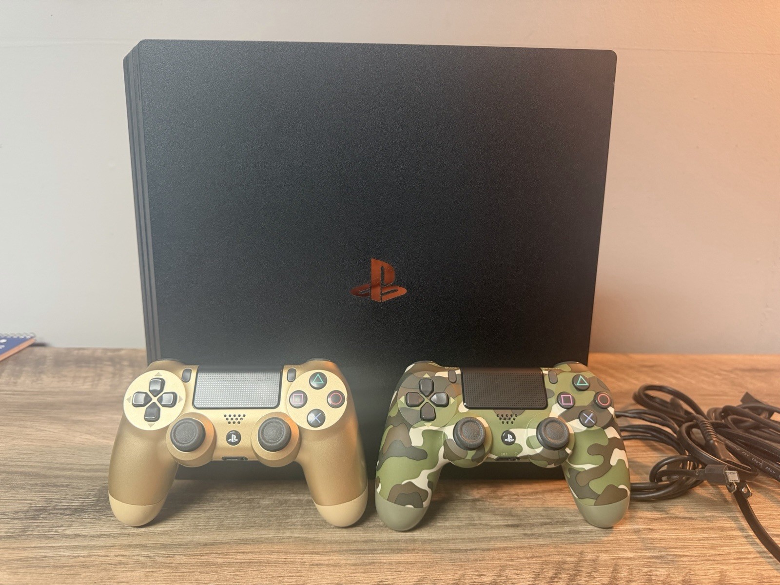 PlayStation 4 Pro 1TB With 2 Controllers, 8 Games and a back button. Sony PS4