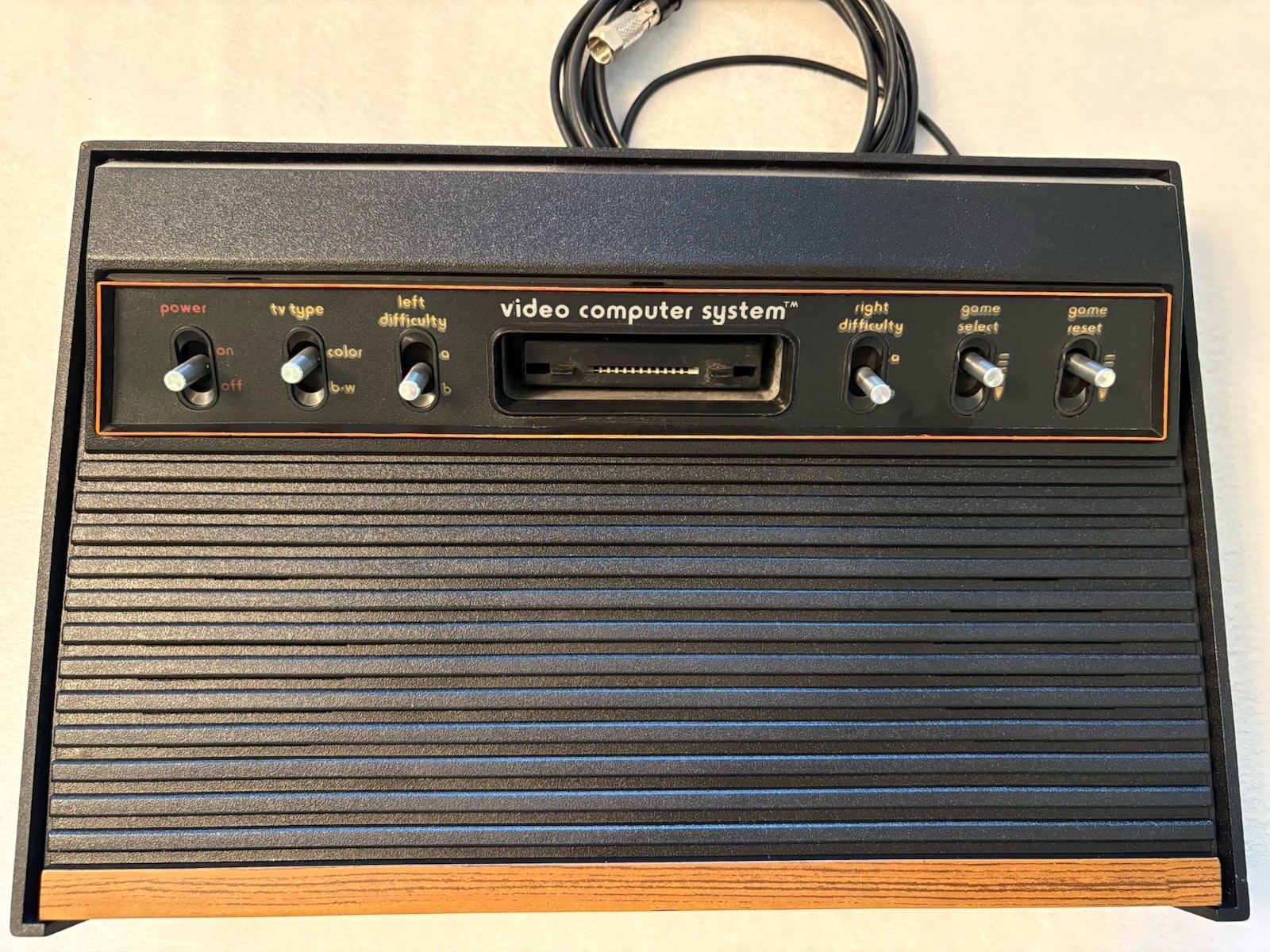 TESTED Atari 2600 Full Bundle: Sixer Console, 20 Games, 4 Controllers – Video