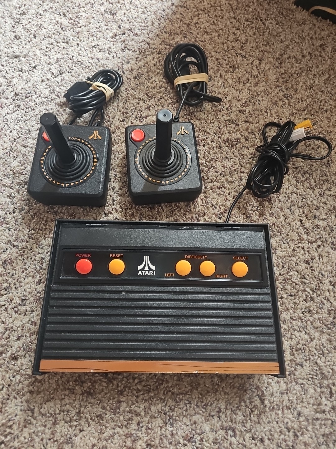 Atari Flashback 2 Launch Edition Black Plug&Play TV Game (PAL)