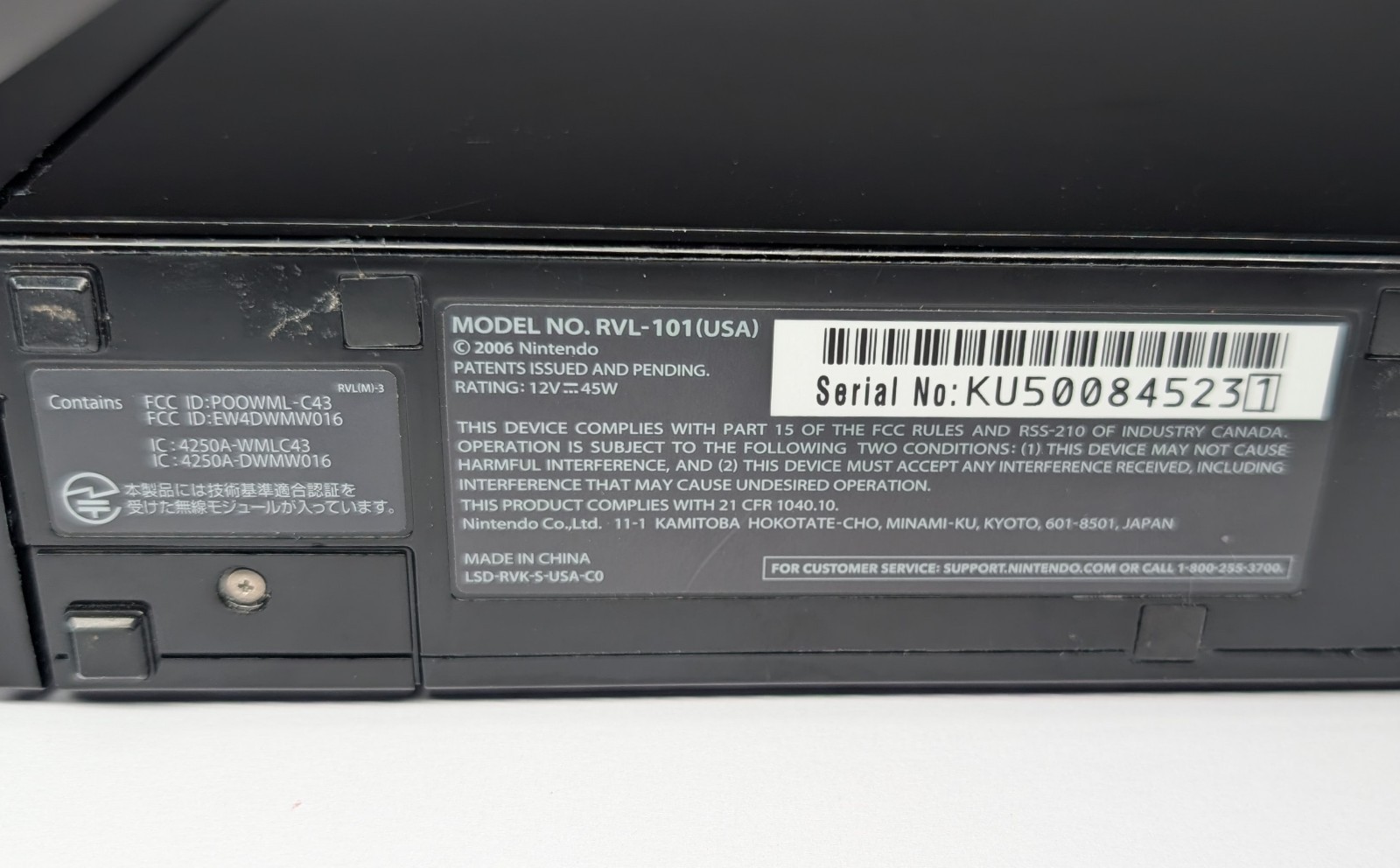 *for parts, powers on, read description* Nintendo Wii RVL-101 console only