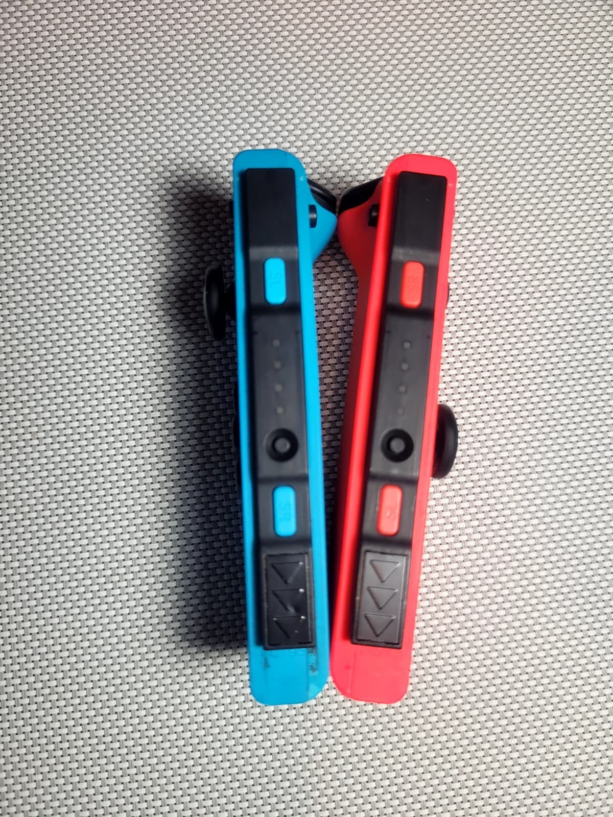 Nintendo Switch Console with Accessories and Protection (SEE DESCRIPTION)