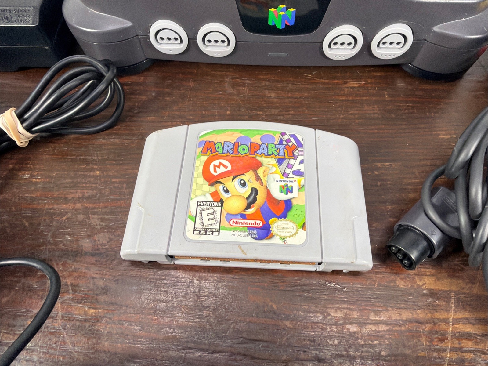 Nintendo 64 Console + 4 Controllers + Super Smash Bro & Mario Party Games + Ram