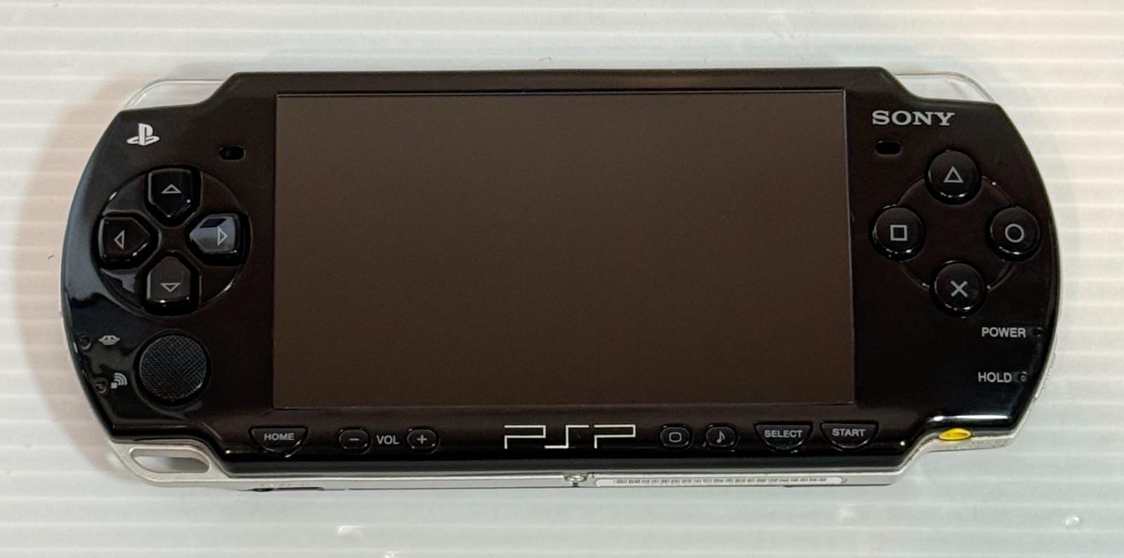 Sony PSP-2000 PSP2000 Console Black Complete in box Region free w/1GB -Excellent