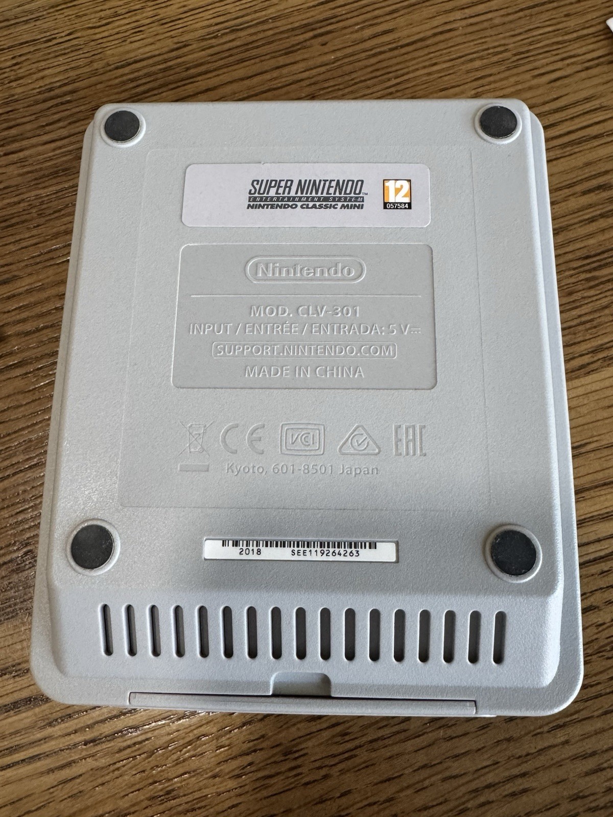 Super Nintendo Classic Mini SNES Entertainment System 21 Game Console