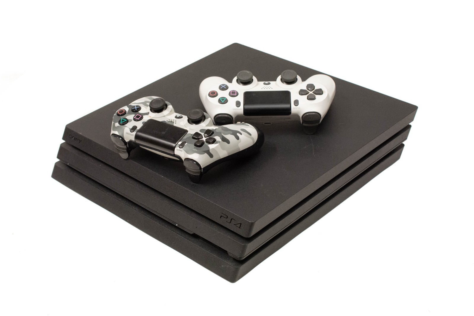 (MA4) Sony PlayStation 4 Pro PS4 1TB Console CUH-7015B | Console + Cables.