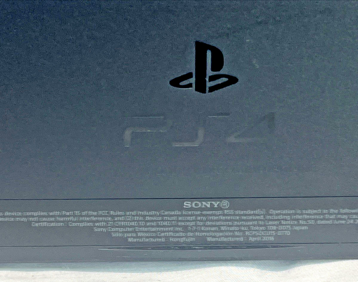 Sony PlayStation 4 500GB Console Bundle Black CUH-1215A 8 Games Controller PS4
