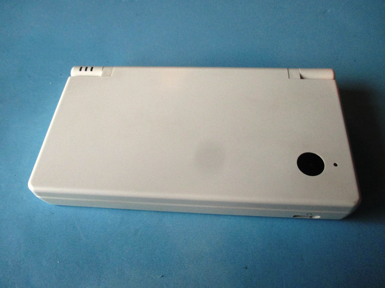 Nintendo DSi White System in Box w/Charger FREE Shipping!