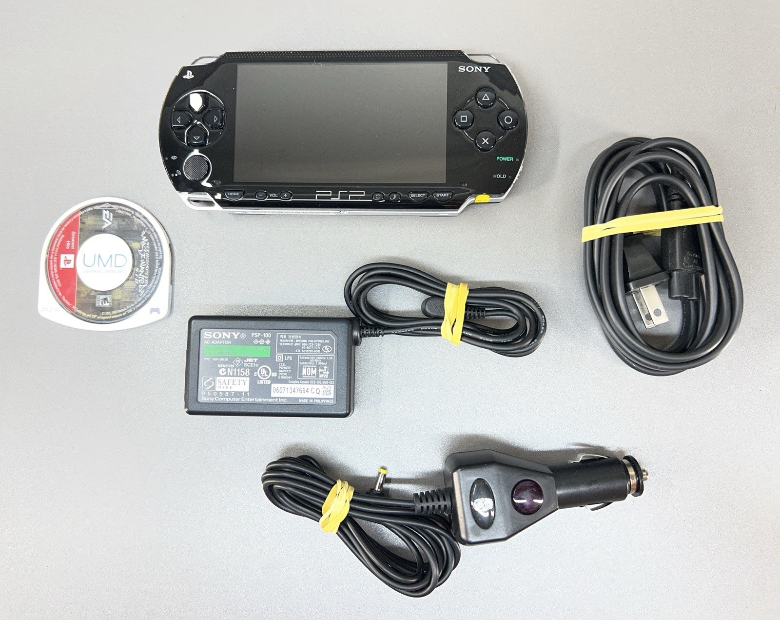 Sony PSP-1000 Handheld System Black Tested Working Need For Speed UMD Game