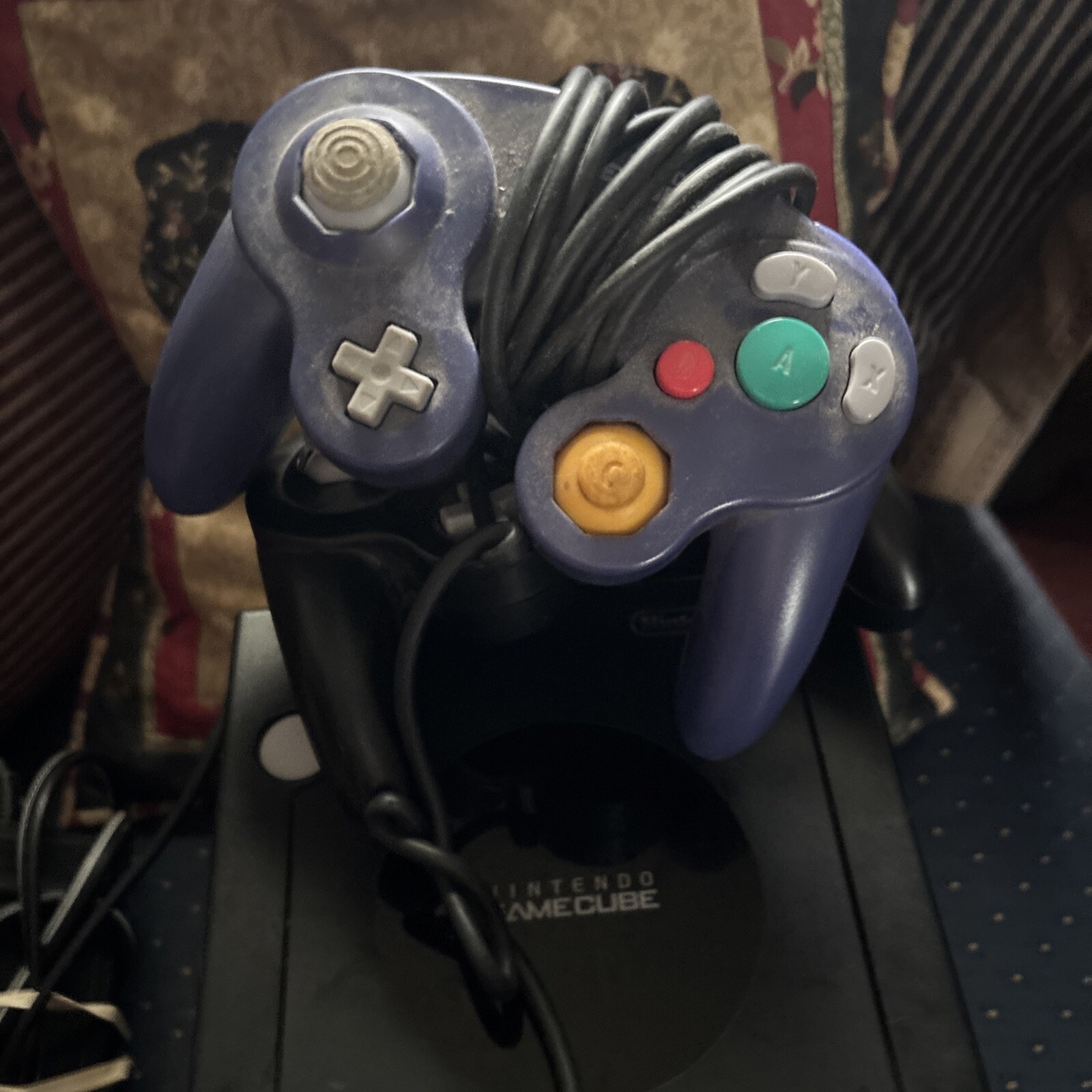 Nintendo GameCube Console Black 2/ControllersBlk&Purple