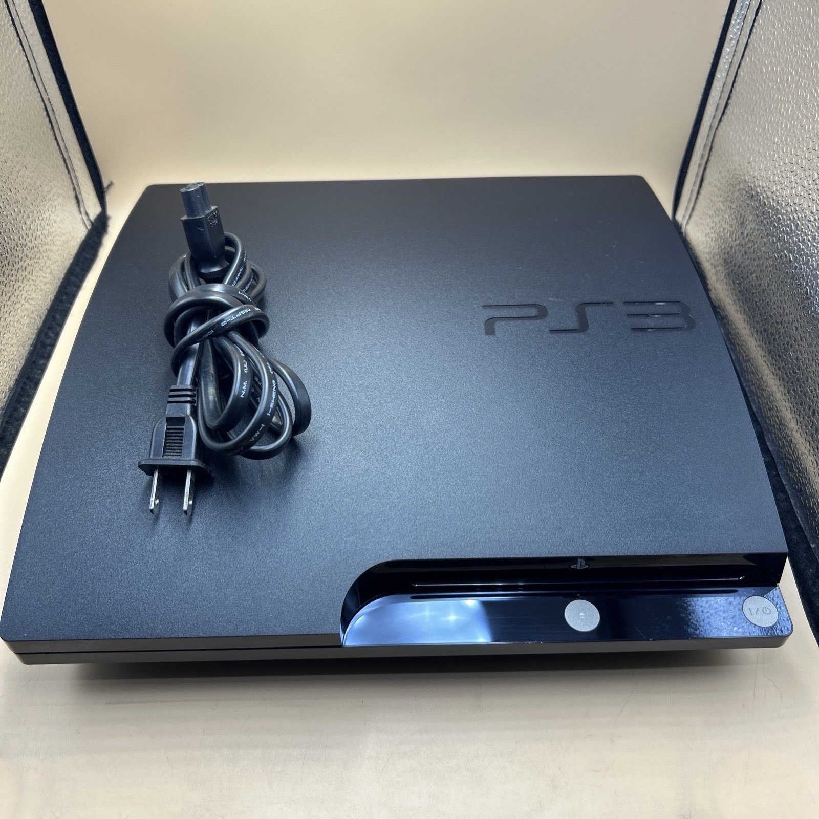 Sony PlayStation 3 PS3 Slim Black Console Only Bundle CECH-2501A 160GB, Tested