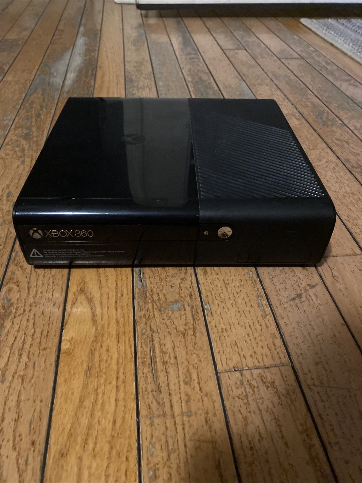 Xbox 360 E 250 GB w/ Cords + 3 controllers