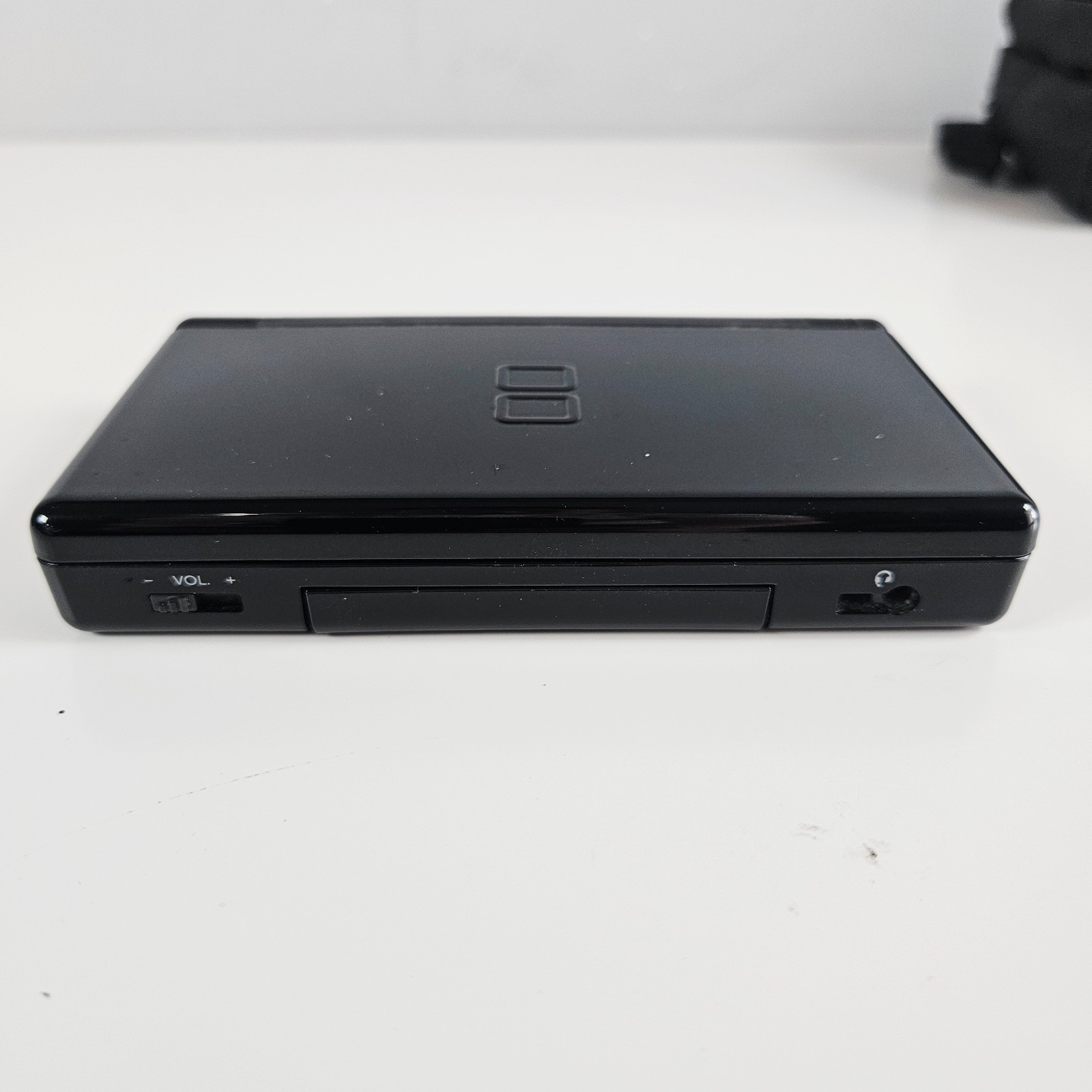 Nintendo DS Lite Handheld Game Console USG-001 Black/Onyx +Accessories