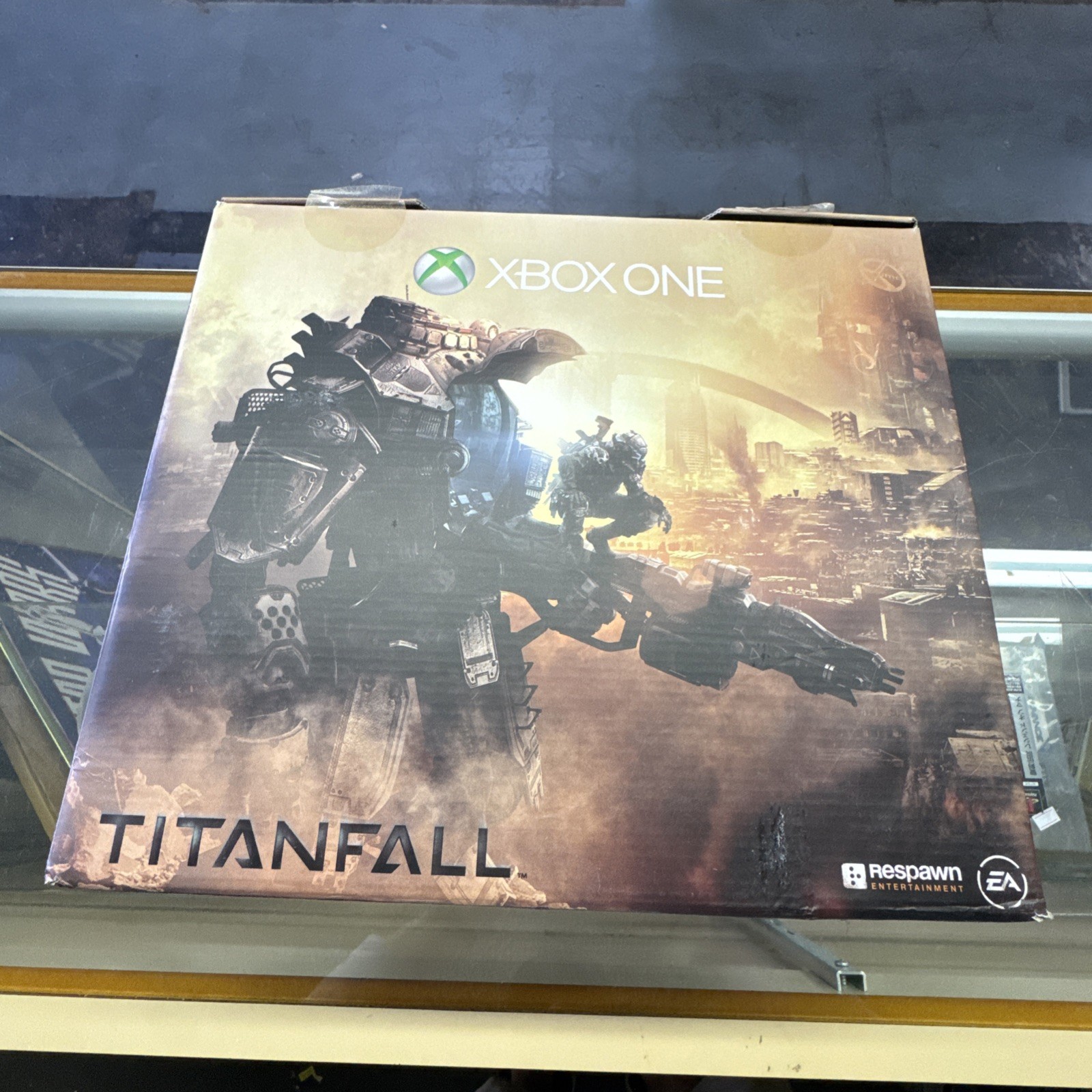 Microsoft Xbox One Titanfall Bundle 500GB Black Console BOX ONLY- All Inserts