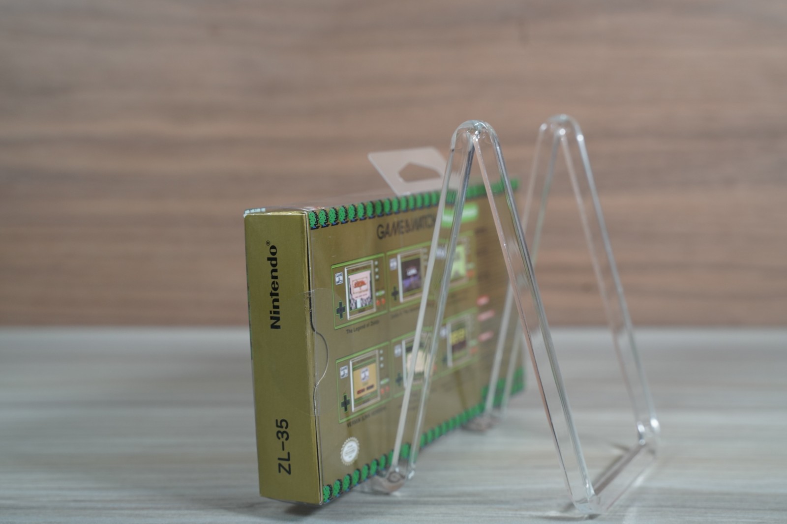 NEW/SEALED Nintendo Game & Watch: The Legend of Zelda Handheld