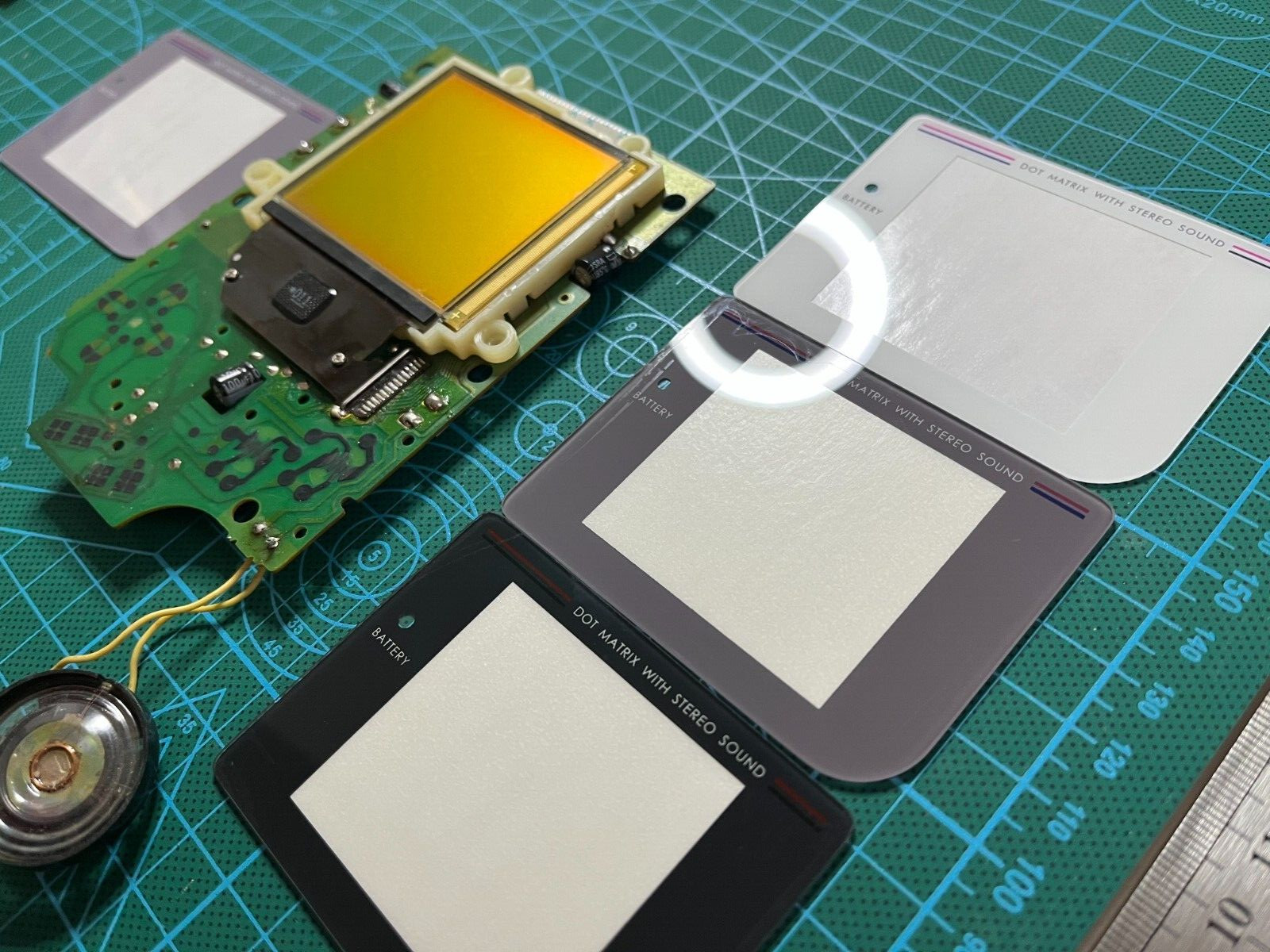 Nintendo Game Boy DMG Original LCD Screen Replacement W/ New Lens – Repaired