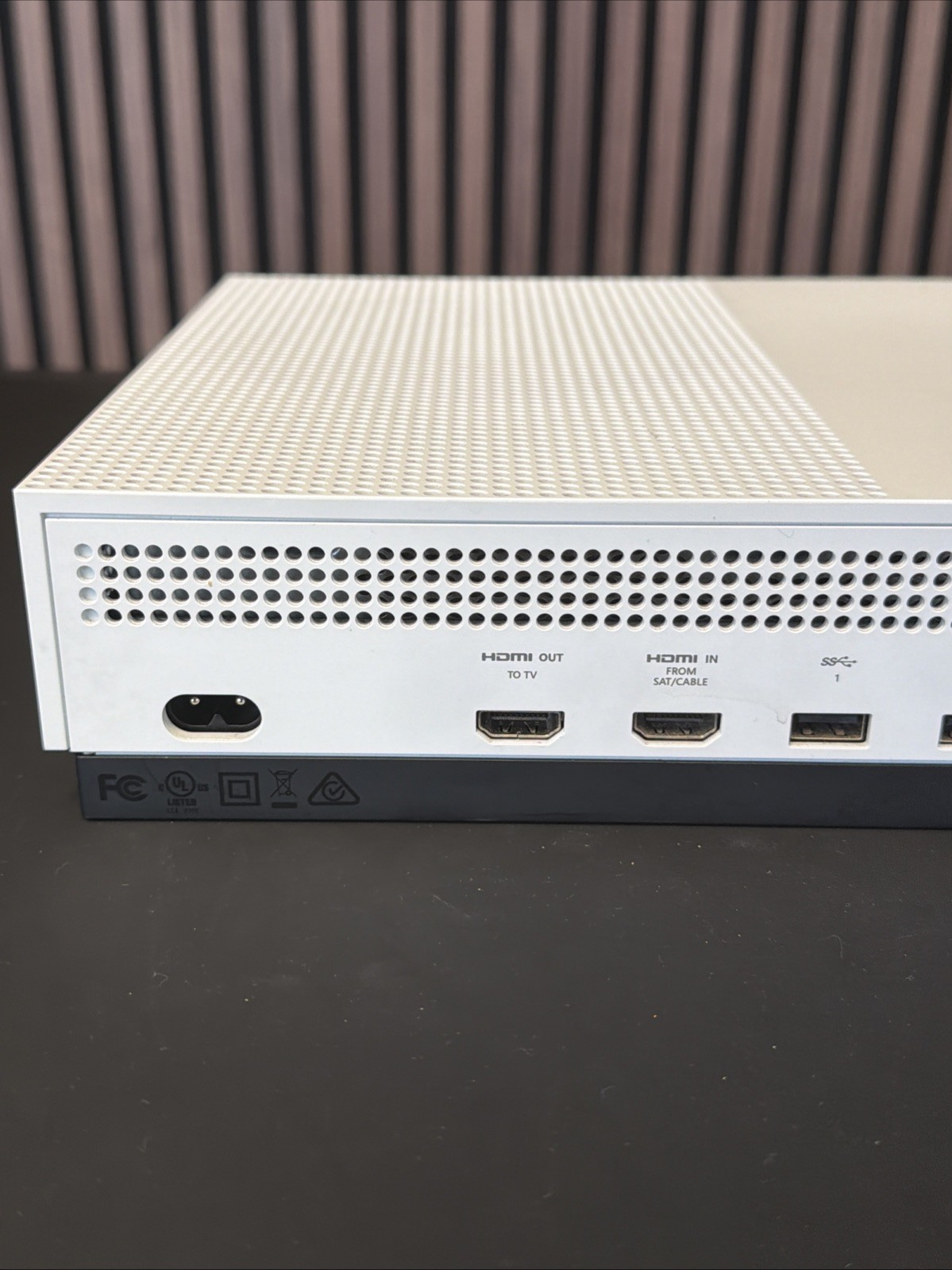 Microsoft Xbox One S Gaming System (Model 1681) 500 GB, Console Only – Tested