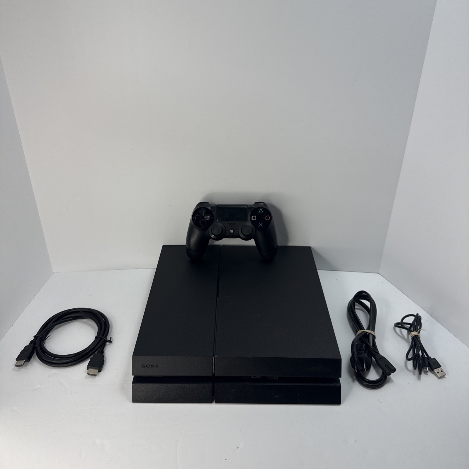 PlayStation 4 PS4 500GB Console Bundle Low Firmware 11.00 W/ Controller/ Restore
