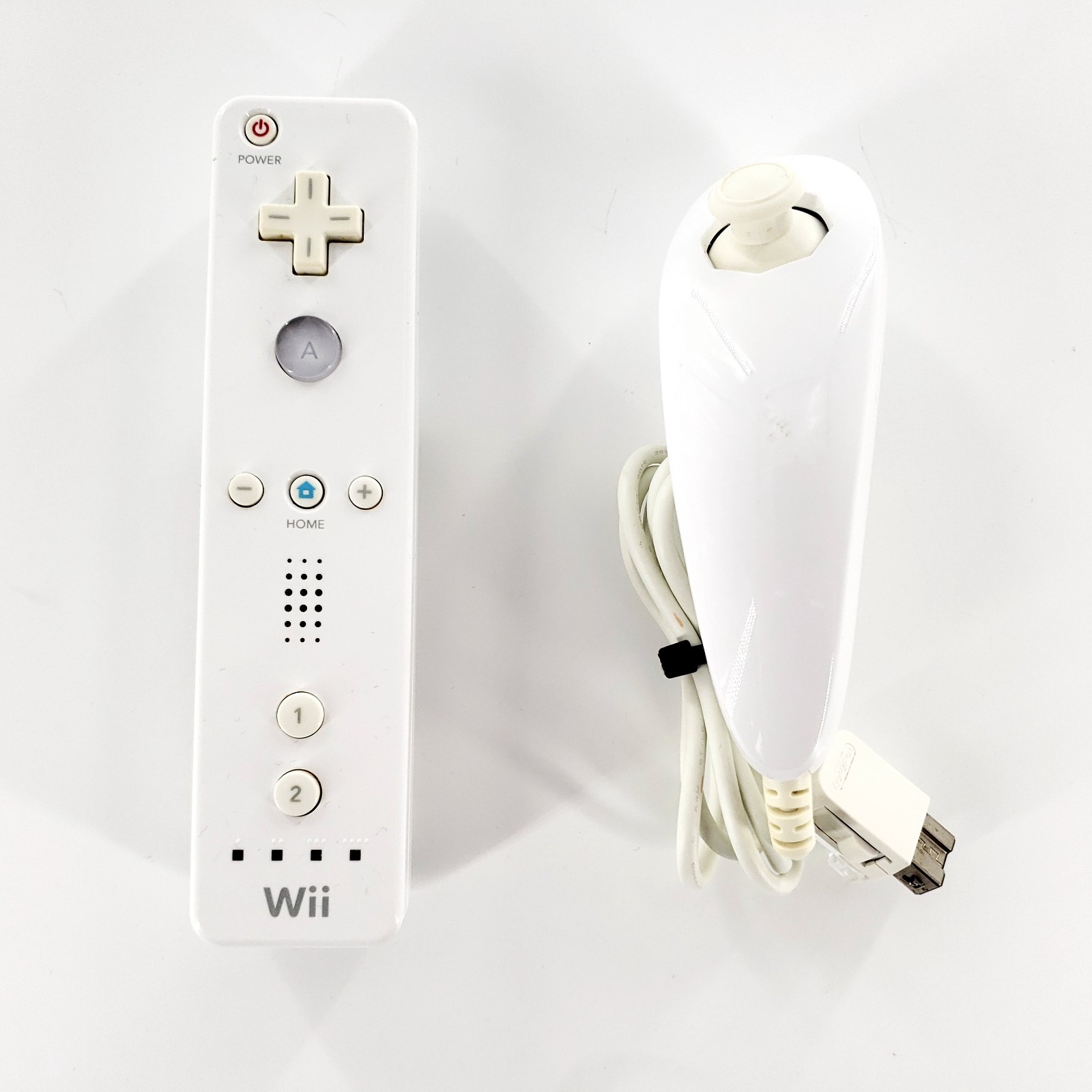 Nintendo Wii Console Bundle White w/ 11 Games, Remote, Cables Tested & Works