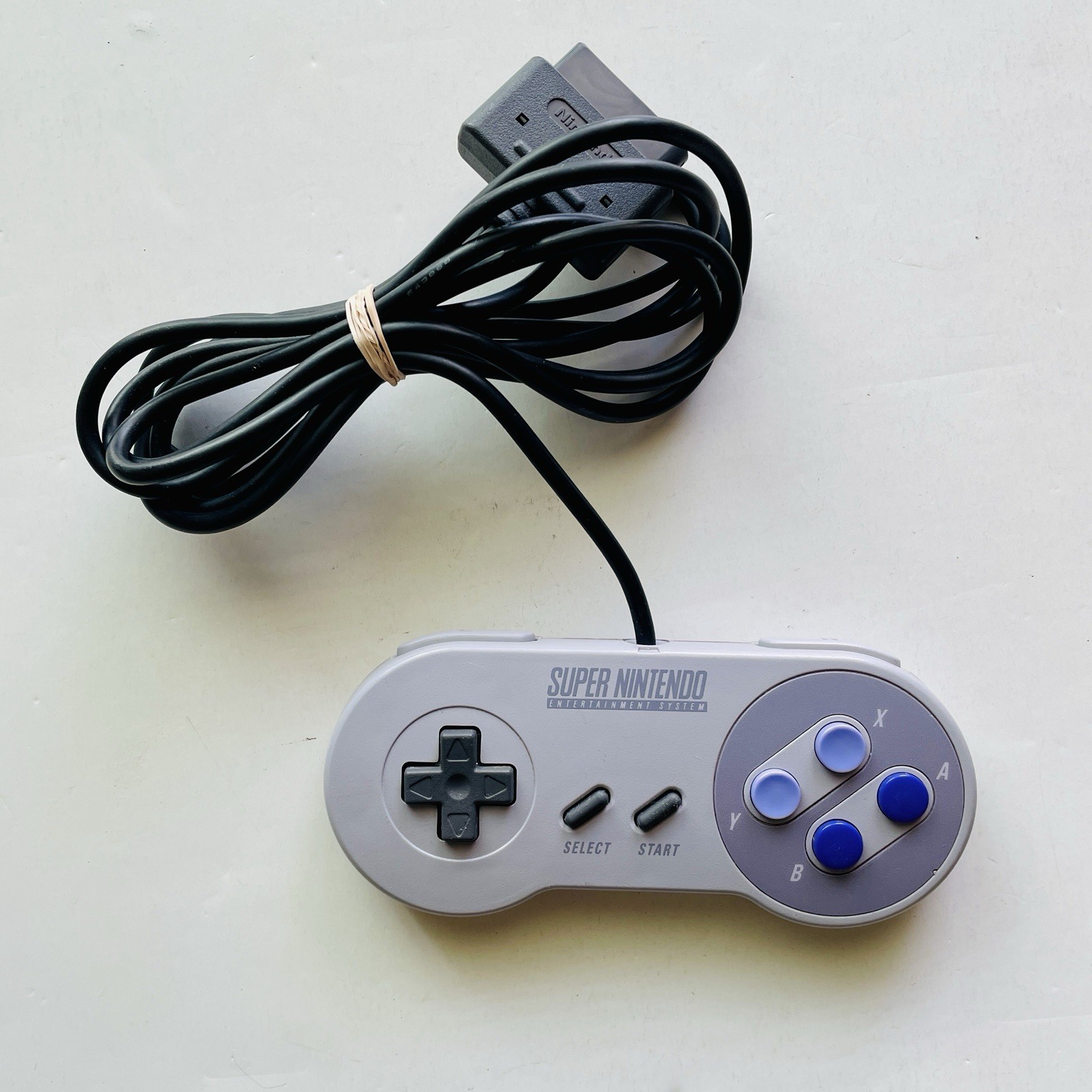 Nintendo SNES Console 2-Chip Bundle w/ Cables, Controller & Donkey Kong Tested
