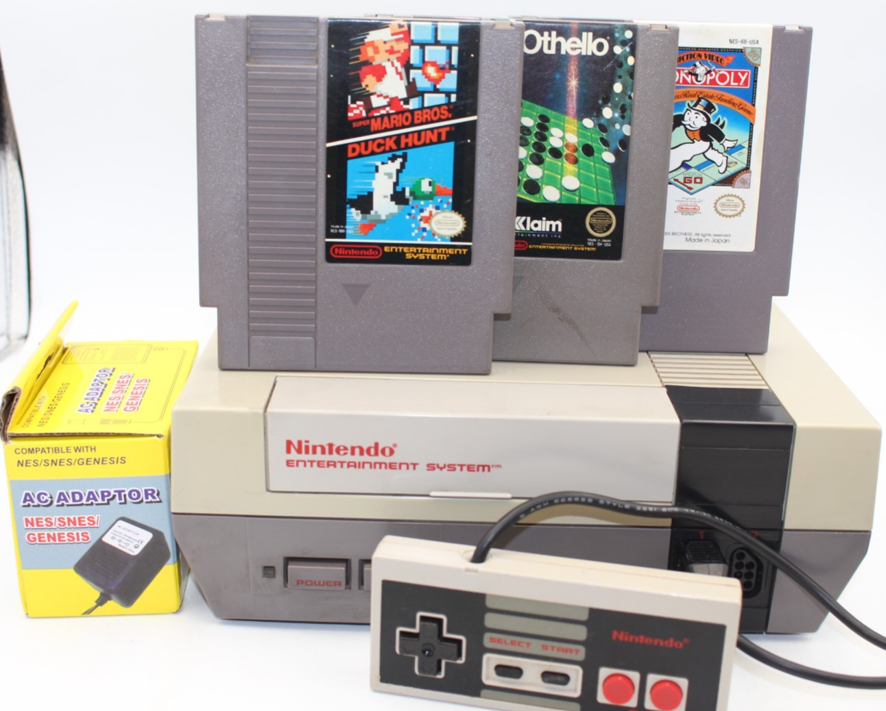 NES Console w/ controller and cables, Tested w/ 3 Games; Mario Othello Monopoly