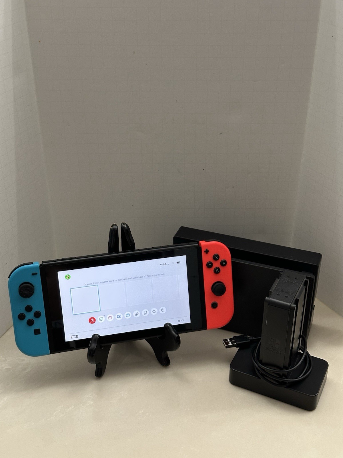 Nintendo Switch HAC-001(-01) Handheld Console – 32GB – Neon Blue/Red Tested!!