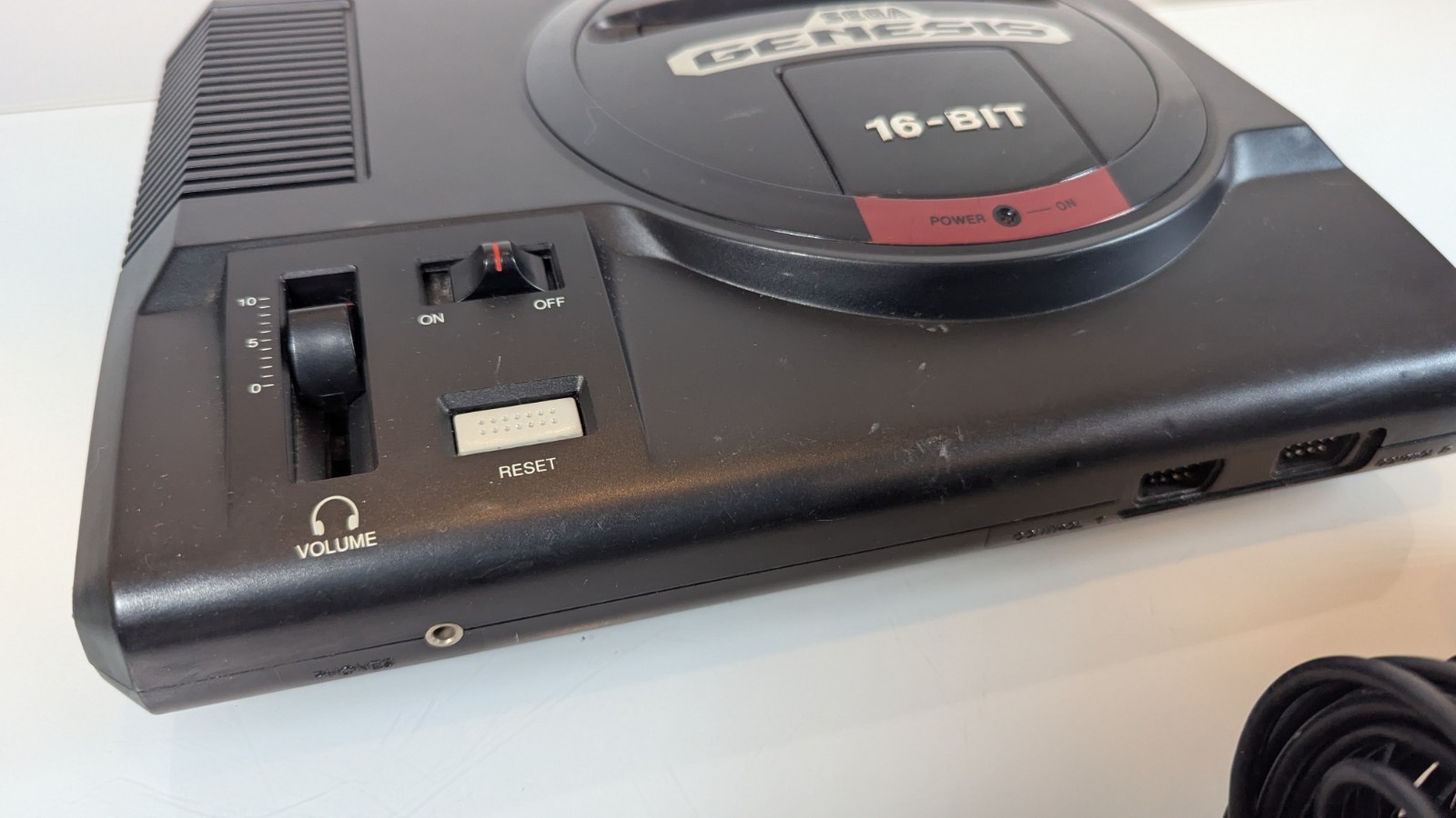 SEGA GENESIS 16-Bit System Model 1601 w/Accessories & 1 Controller **WORKS**