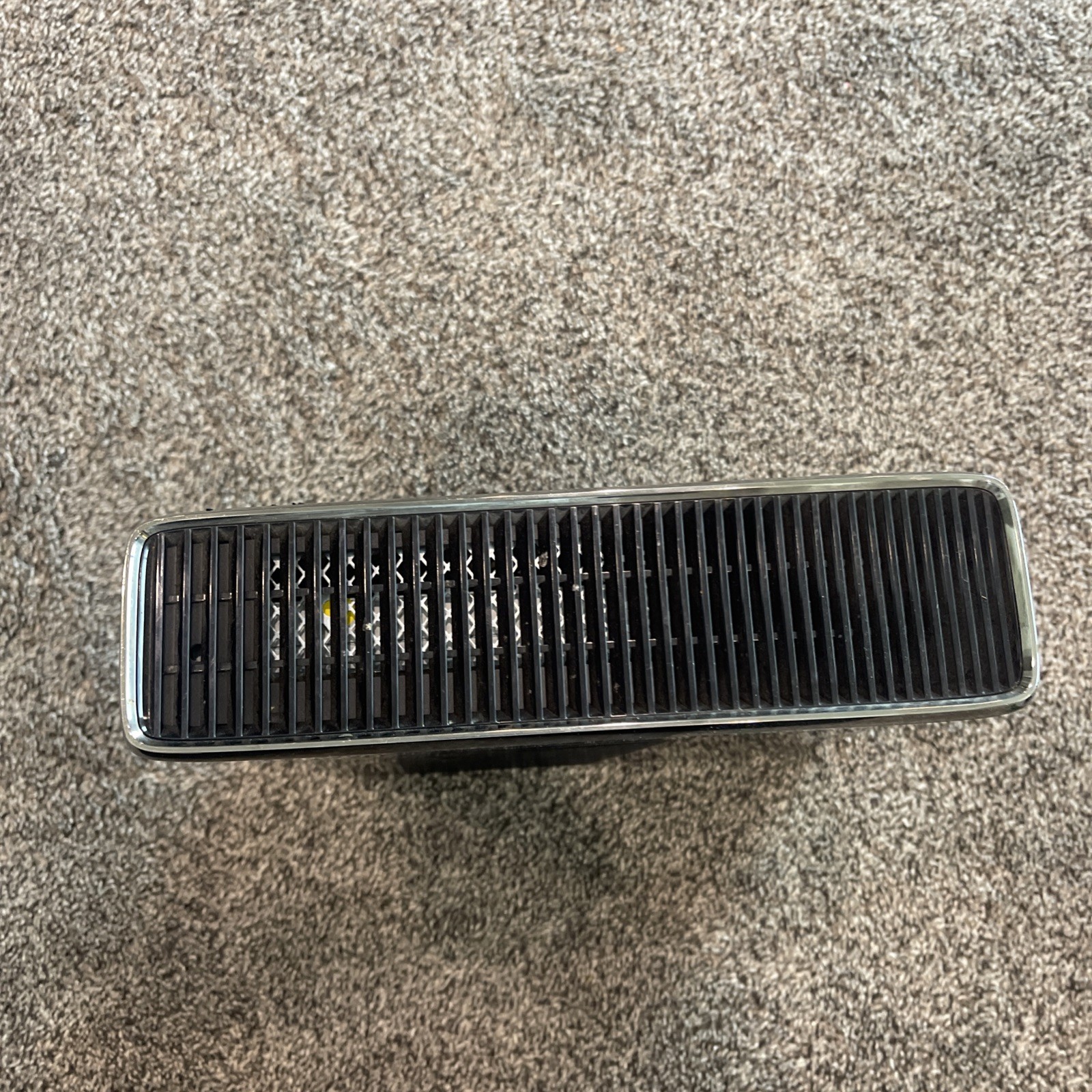 System – Microsoft Xbox 360 S 250GB (Slim) – In Box