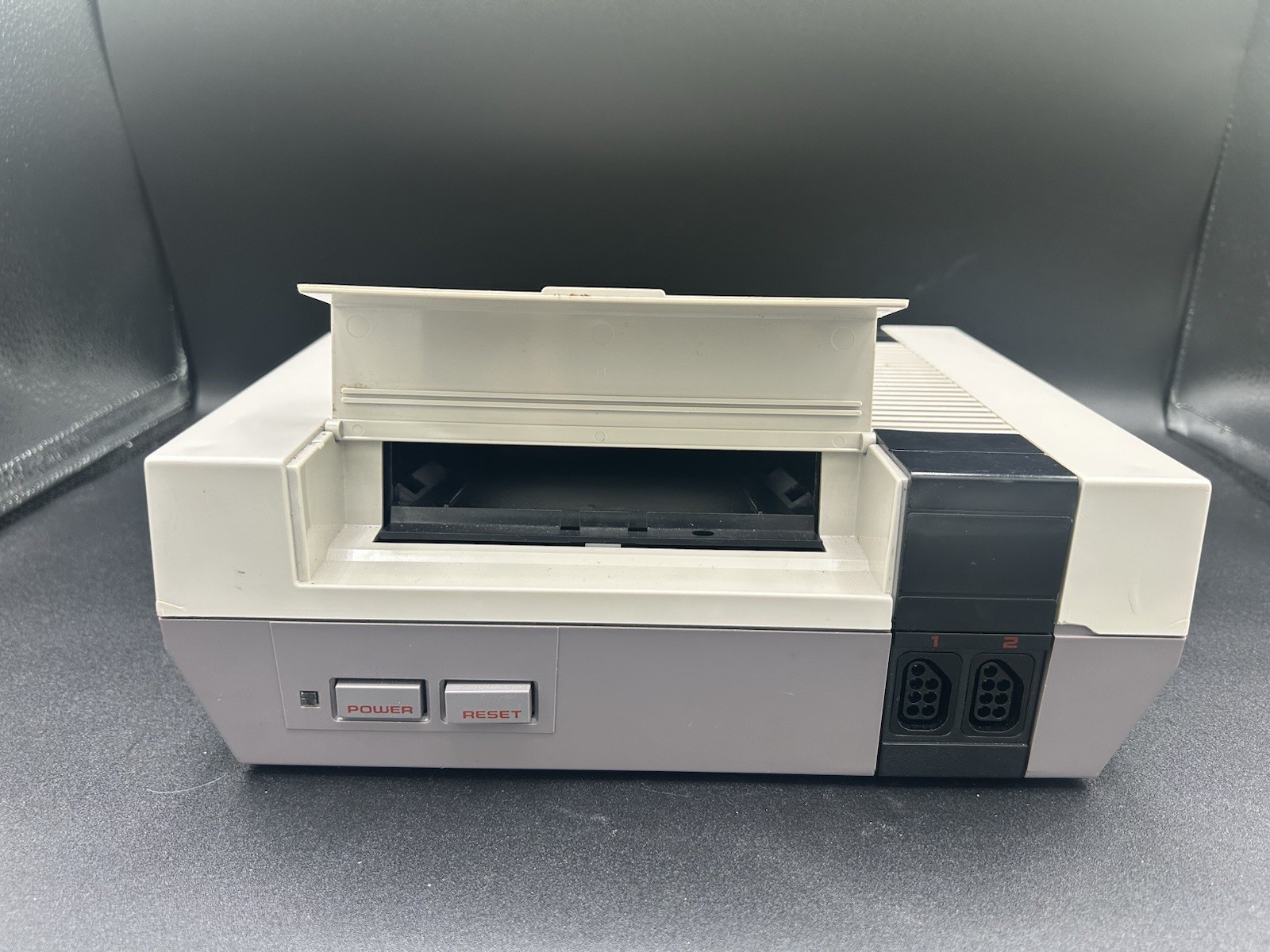 Nintendo NES Console w/ Controller, AV Cable, 3 Games – UNTESTED, No Power Cable
