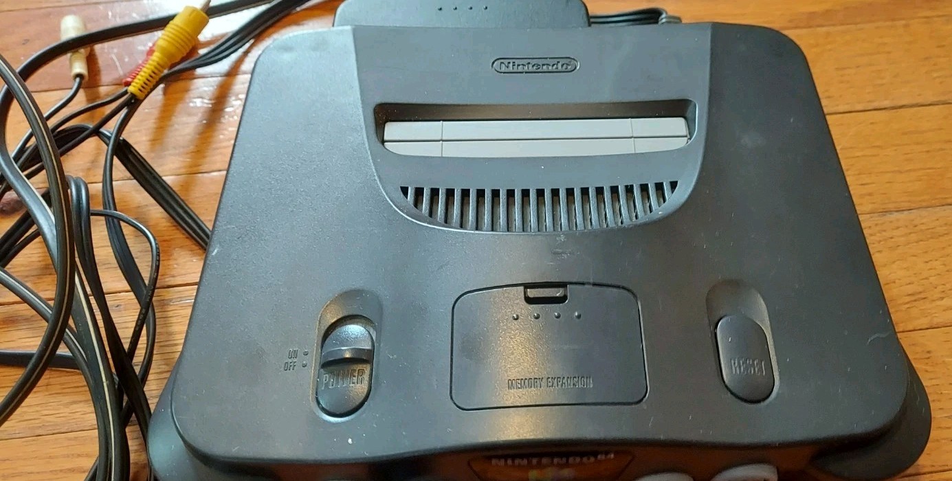 Nintendo 64 N64 Console System Bundle – Expansion Pak, 2 Controllers, Cables,…