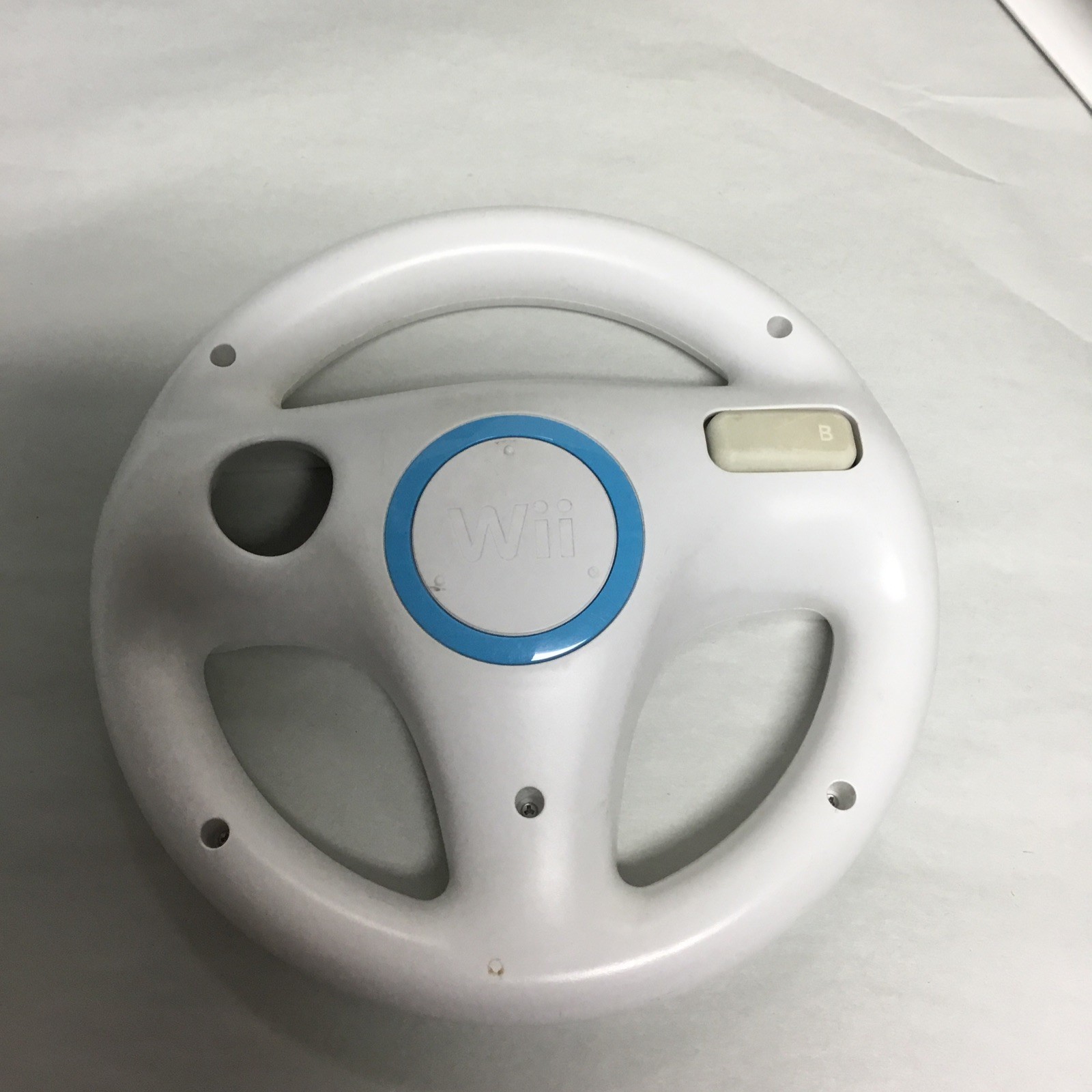 Wii Console Bundle -1 Remote 1 Nunchuck ,Steering Wheel & Extras-Free S&H