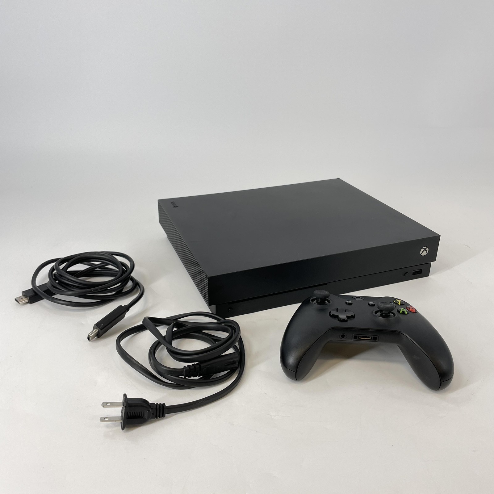 Microsoft Xbox One X Console Black 1TB – Good w/ Internal Rattling Noise