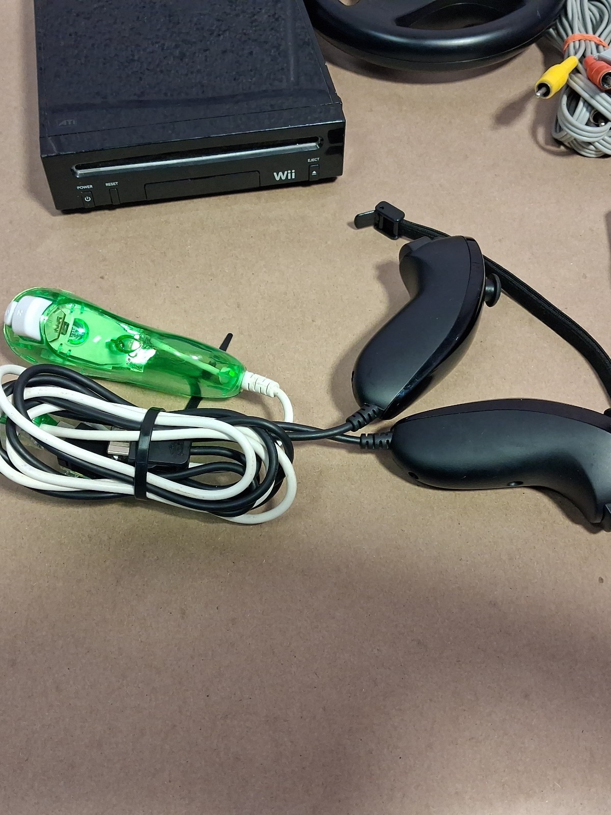 Wii Bundle Tested Working *READ* Needs Sensor Bar, Sensor Bar Avaliable Online