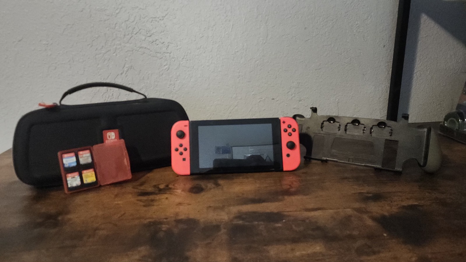 Nintendo Switch w/ 5 Games & Carrying Case (Read Desc)