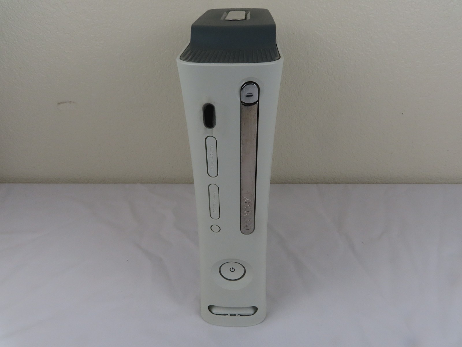 XBOX 360 Console ONLY Microsoft For Parts Or Repair Turns On Red Light
