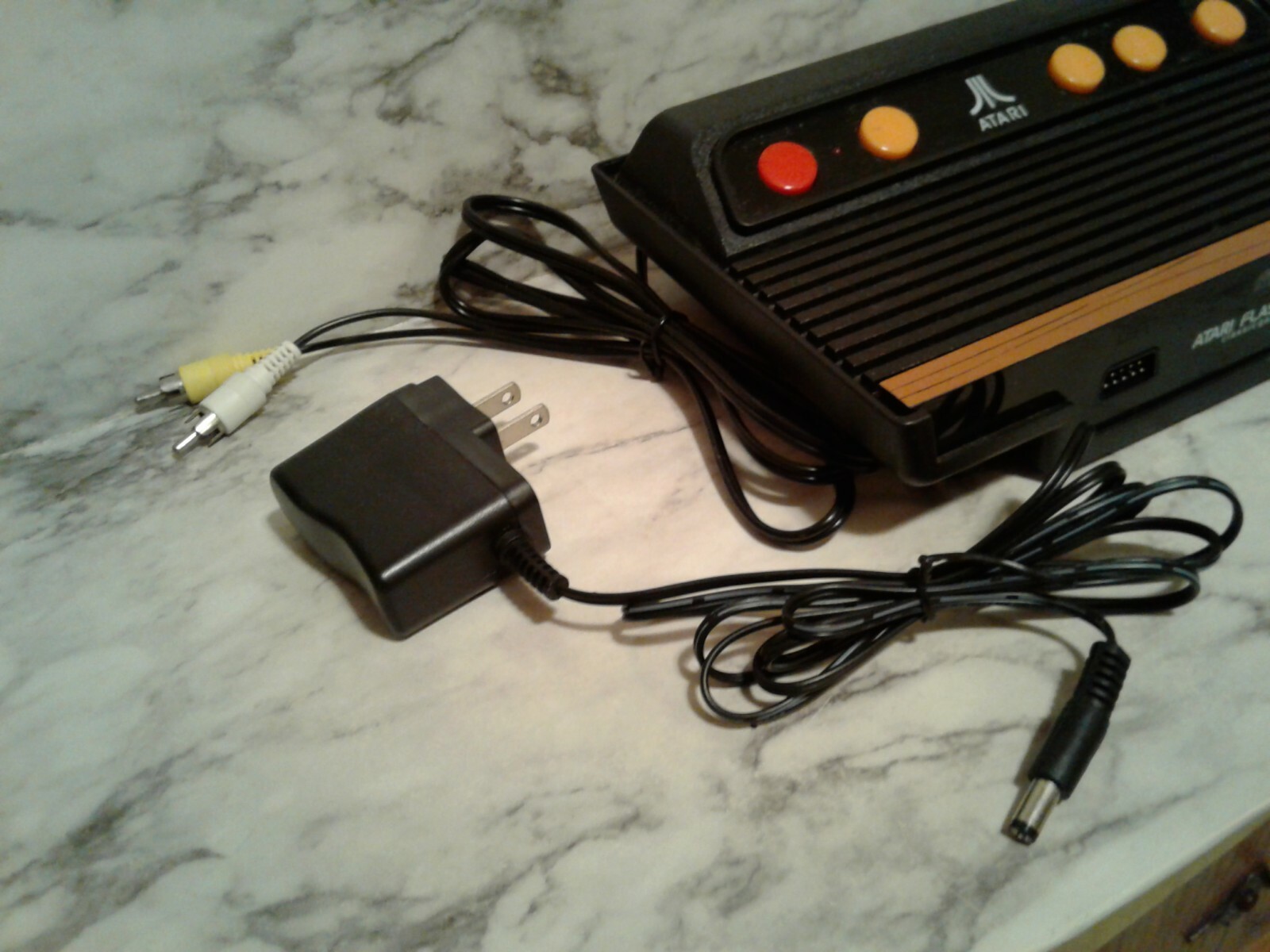 Atari Flashback 5 w/ Built In Games & Wireless Stick Controller