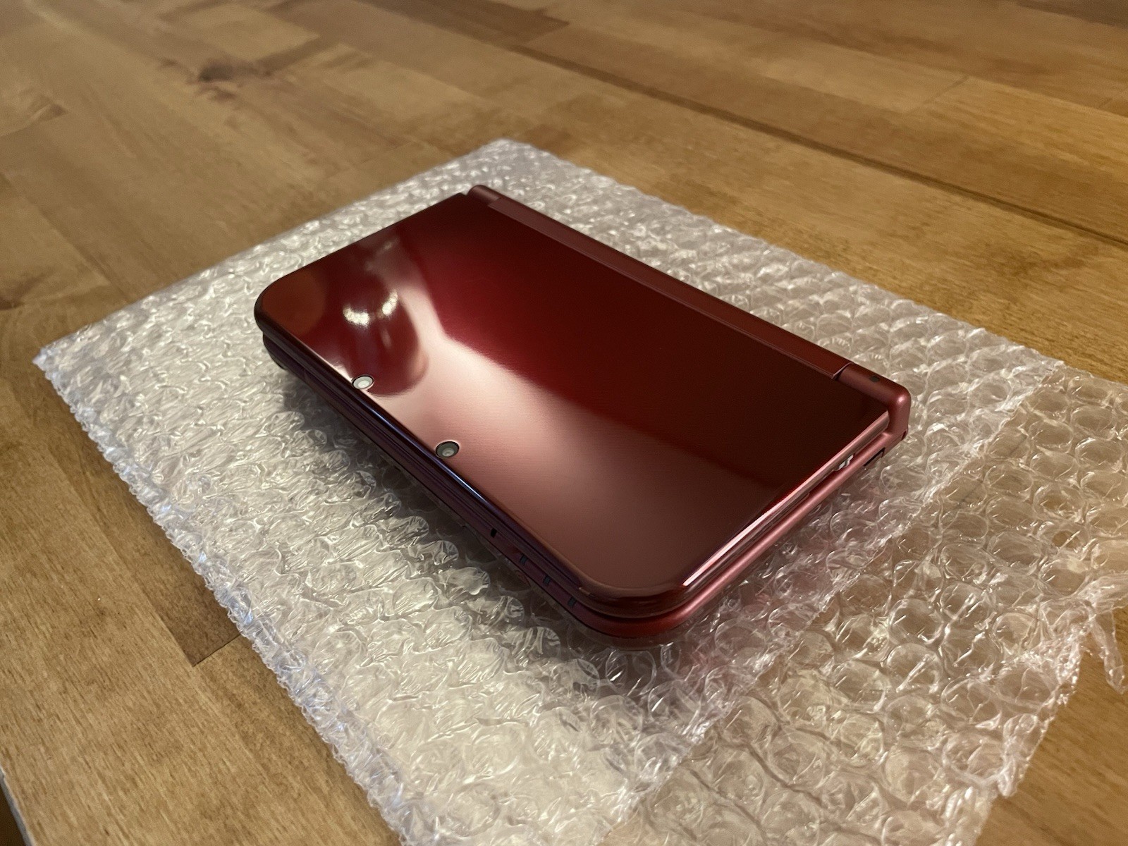 New Nintendo 3DS XL Red Dual IPS OEM Charger + Stylus Excellent Condition