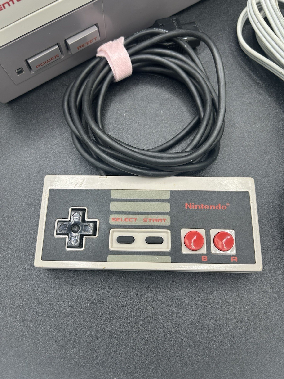 Nintendo NES Console w/ Controller, AV Cable, 3 Games – UNTESTED, No Power Cable