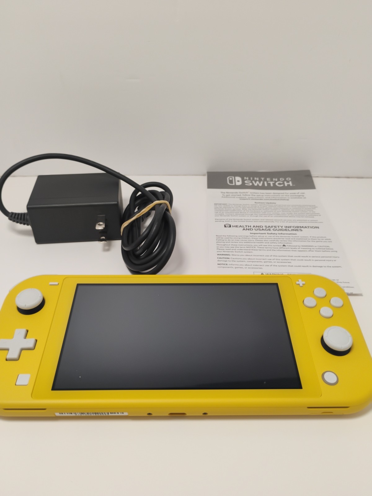 Nintendo Switch Lite Handheld Game Console HDH-001 Yellow Tested!
