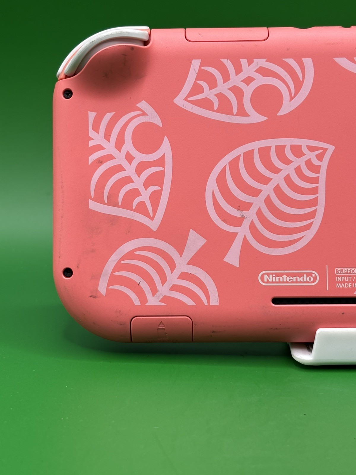 Nintendo Switch Lite – Animal Crossing Edition (A6) READ DESCRIPTION