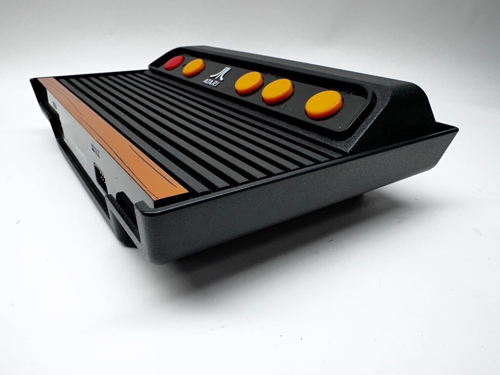 2017 Atari Flashback 8- 105 games built in 40th Anniversary Edition! Tested