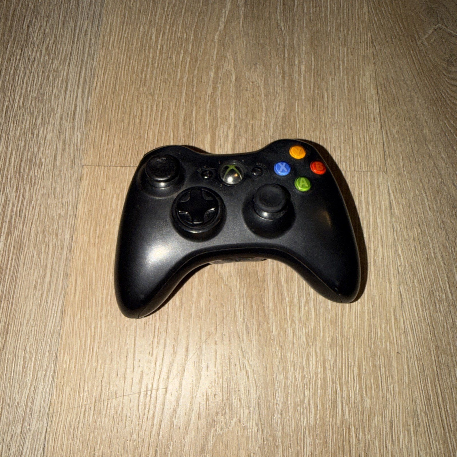 Xbox 360 Slim 4GB – Tested & Working | Controller Included