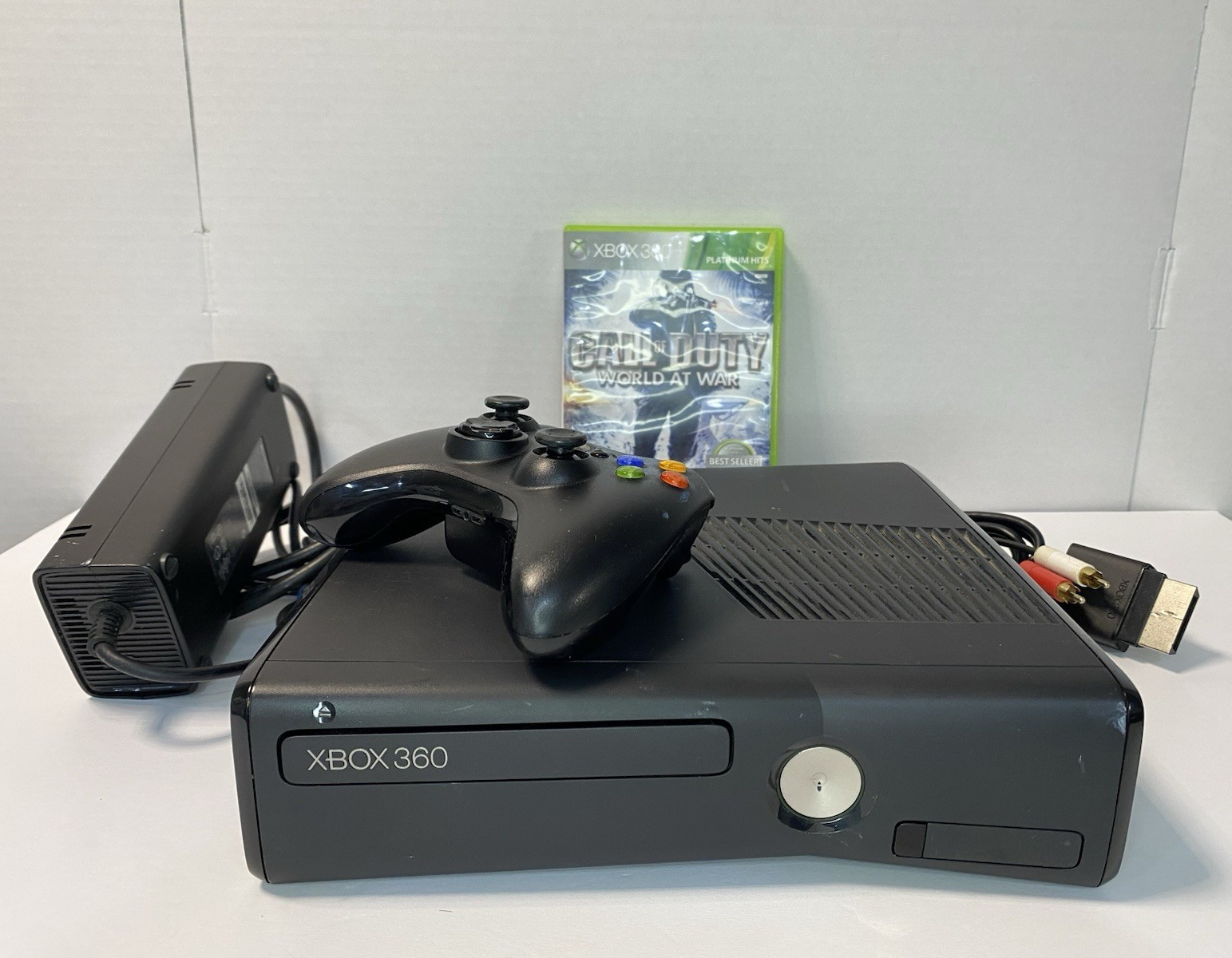 Microsoft Xbox 360 S 1439 Black 4GB Console HDMI Wi-Fi Controller COD WAW
