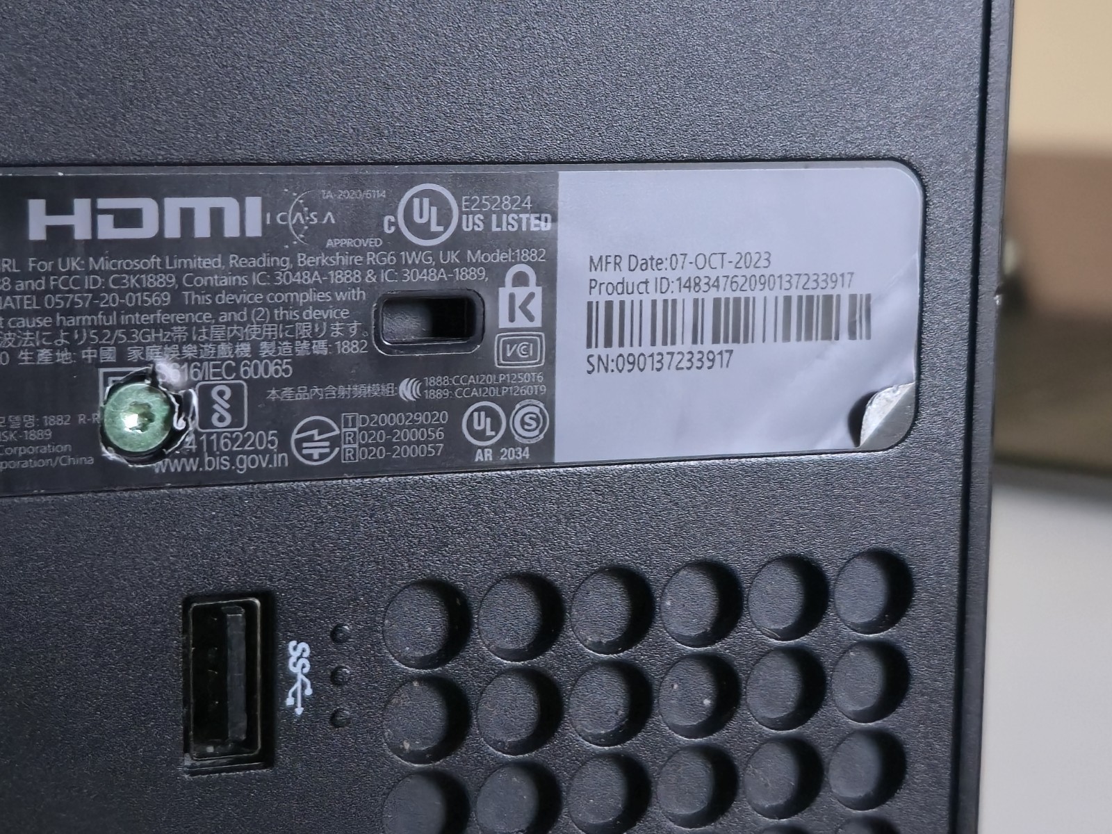 Microsoft Xbox Series X 1TB Console – FOR PARTS/REPAIR – NOT WORKING (NO VIDEO)