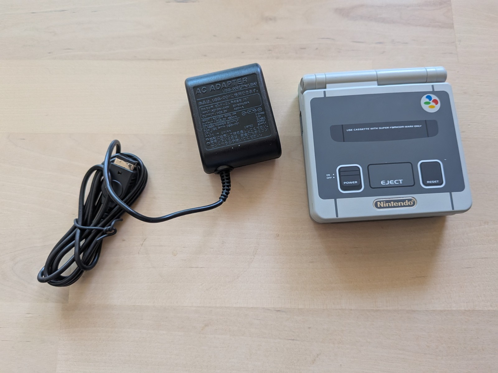 Gameboy Advance SP CUSTOM – Backlit IPS Screen with 2 in 1 DragonBall Z Game
