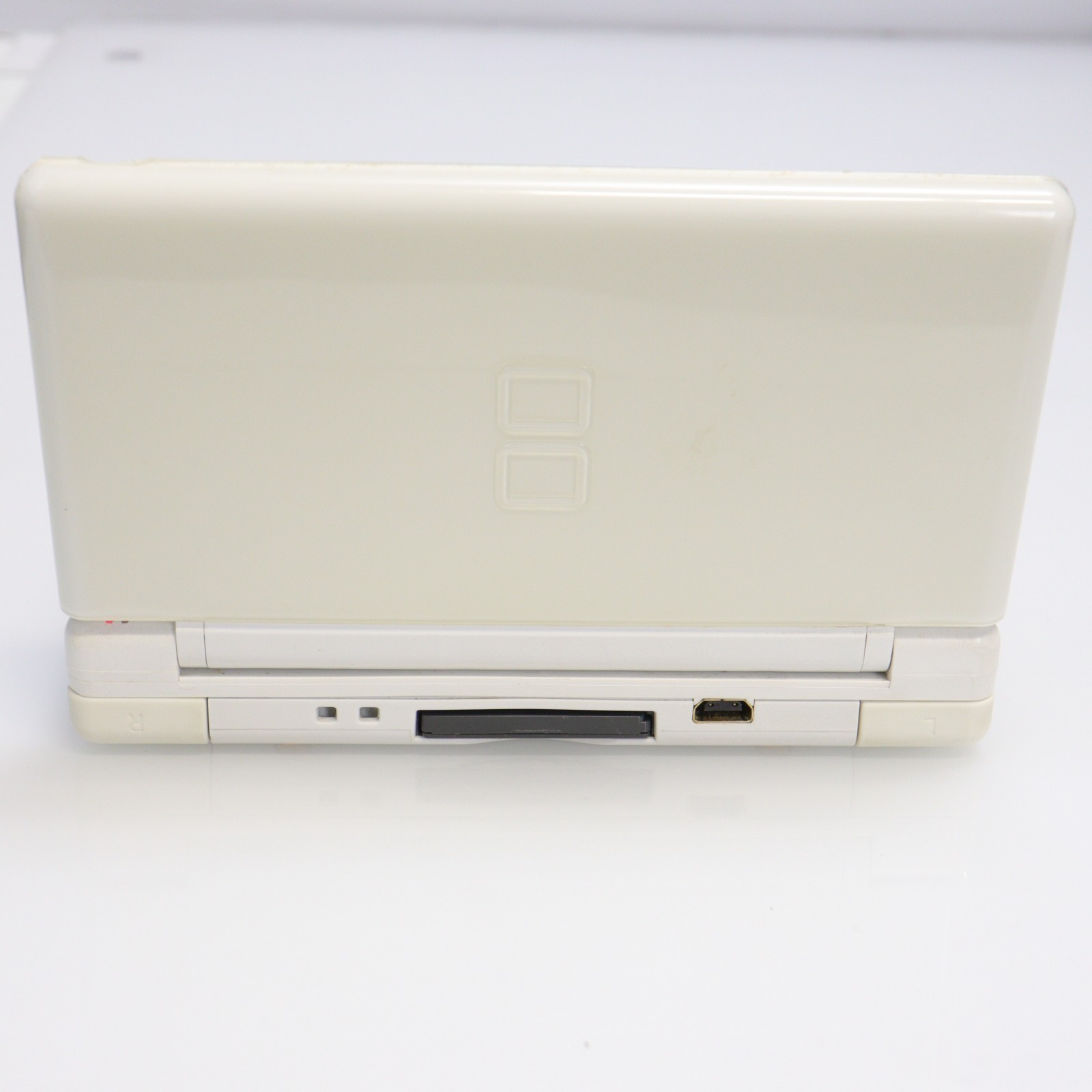 Nintendo DS Lite (USG-001) Handheld with 6 Games & Carrying Pouch – Polar White