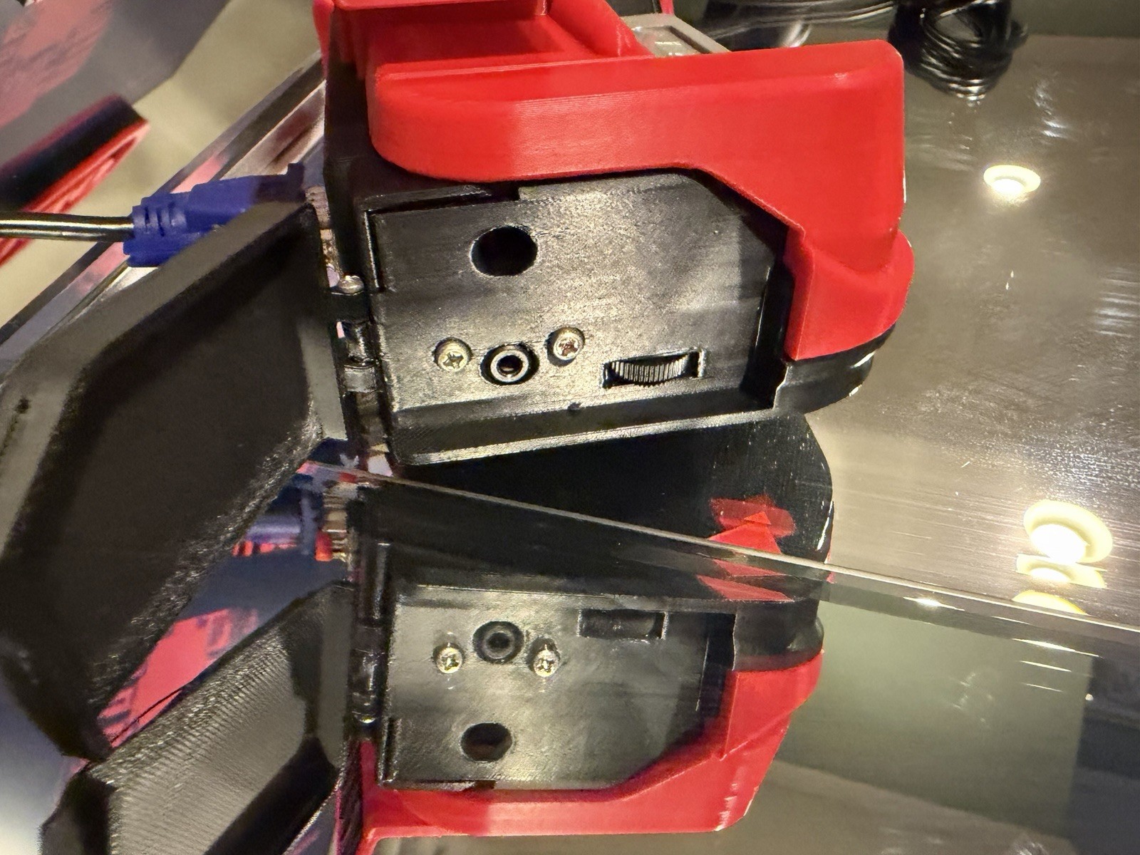 Nintendo VIRTUAL BOY CONSOLIZED VGA Out -Virtual Tap,(1) extension cord, 1 game