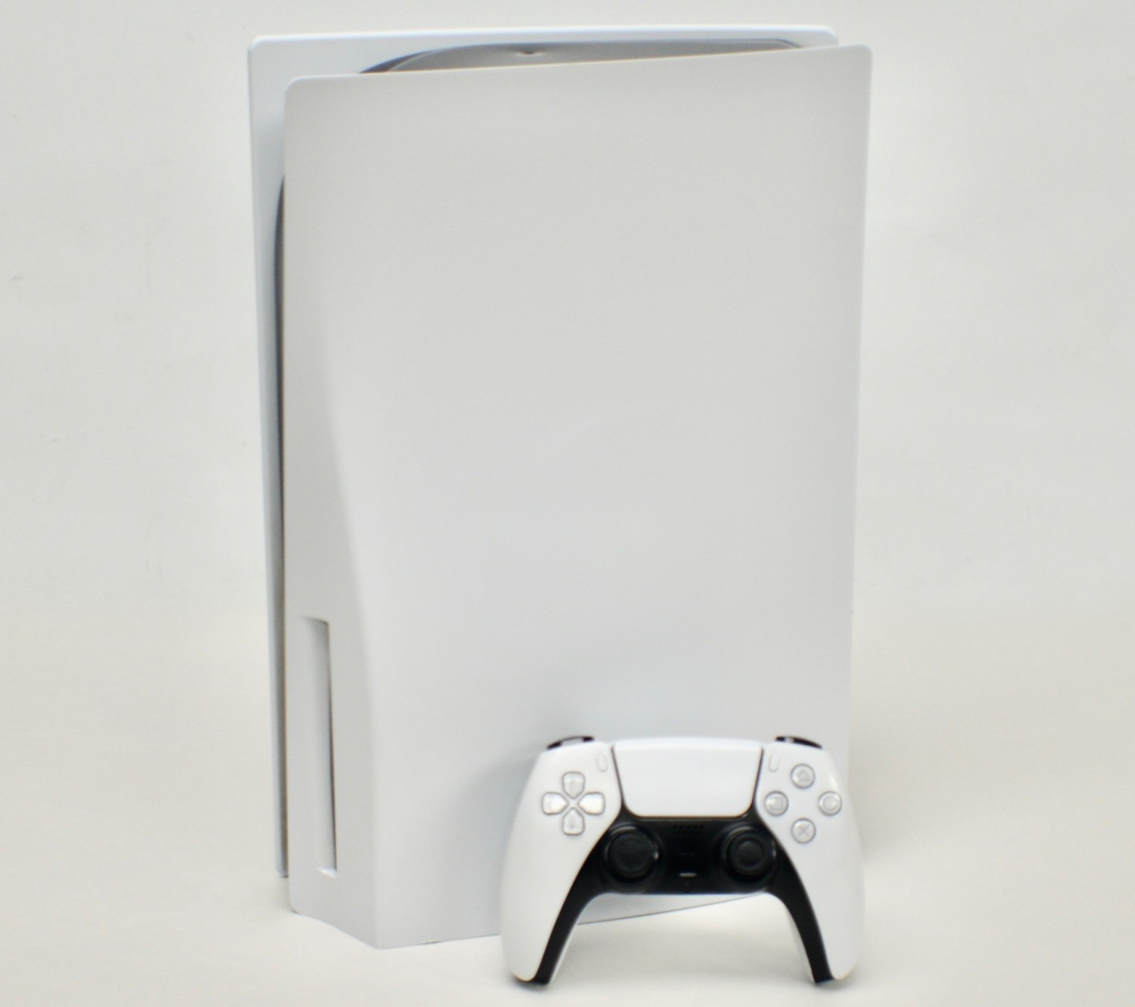 Sony PlayStation 5 Disc PS5 825GB White Console Gaming System CFI-1015A