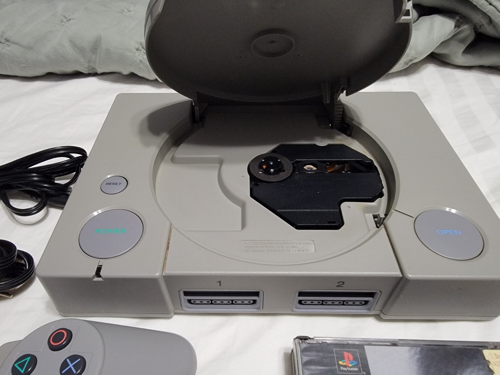 Sony PlayStation 1 System Console PS1 Bundle with controller games & memory card