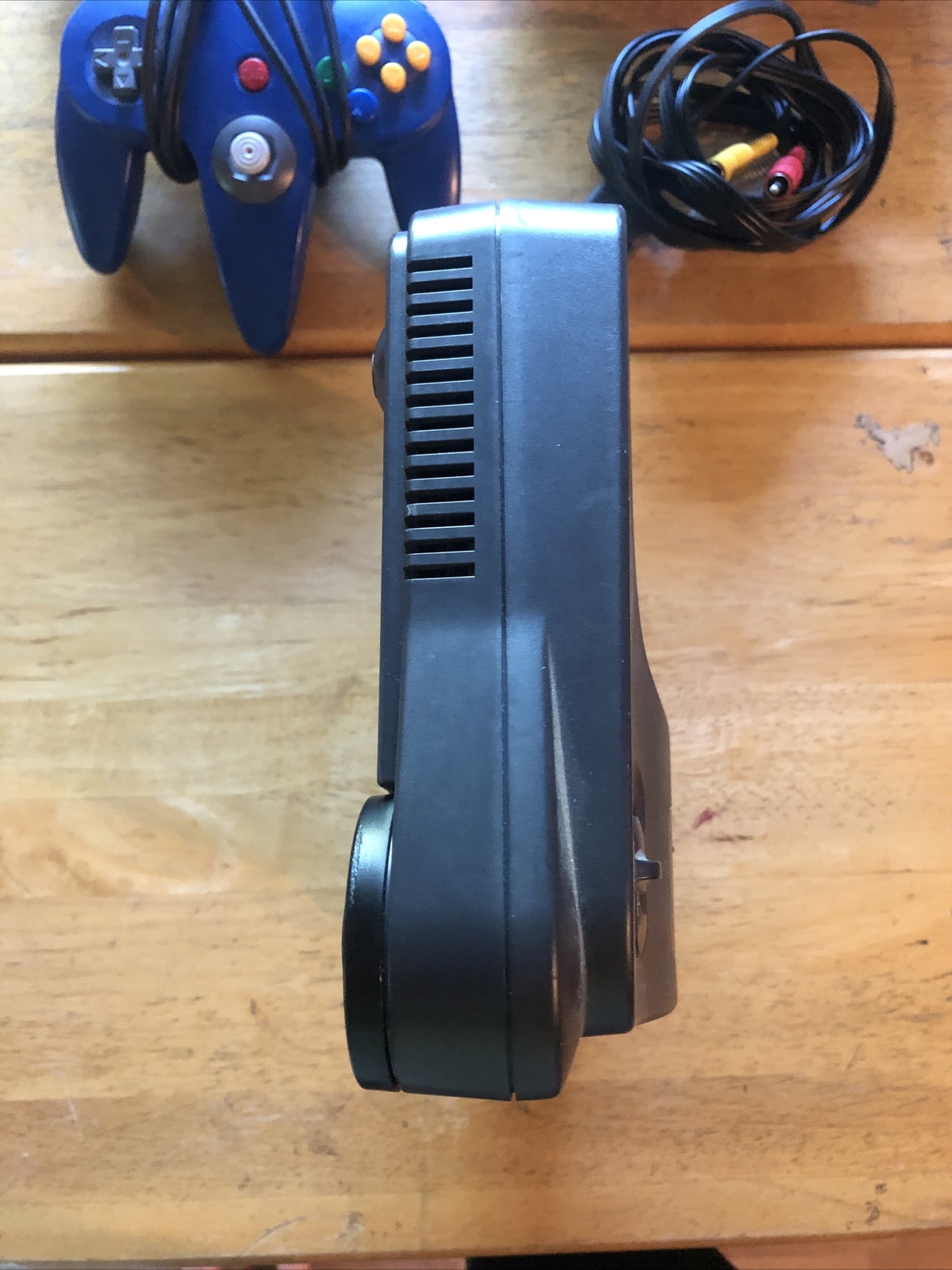 Nintendo 64 Console 2 Controllers, Super Mario 64, Mario Kart and Mario Golf N64